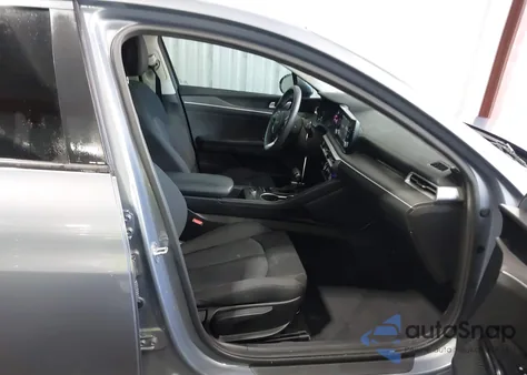 2022 Kia K5 Lxs из США, поврежденный, VIN 5XXG14J29NG089592